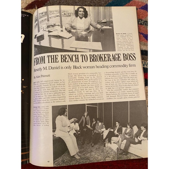 July 1981 Ebony MagazIne  w Featured Cover, Fashions For The Beautiful Big Woman - Picture 15 of 15